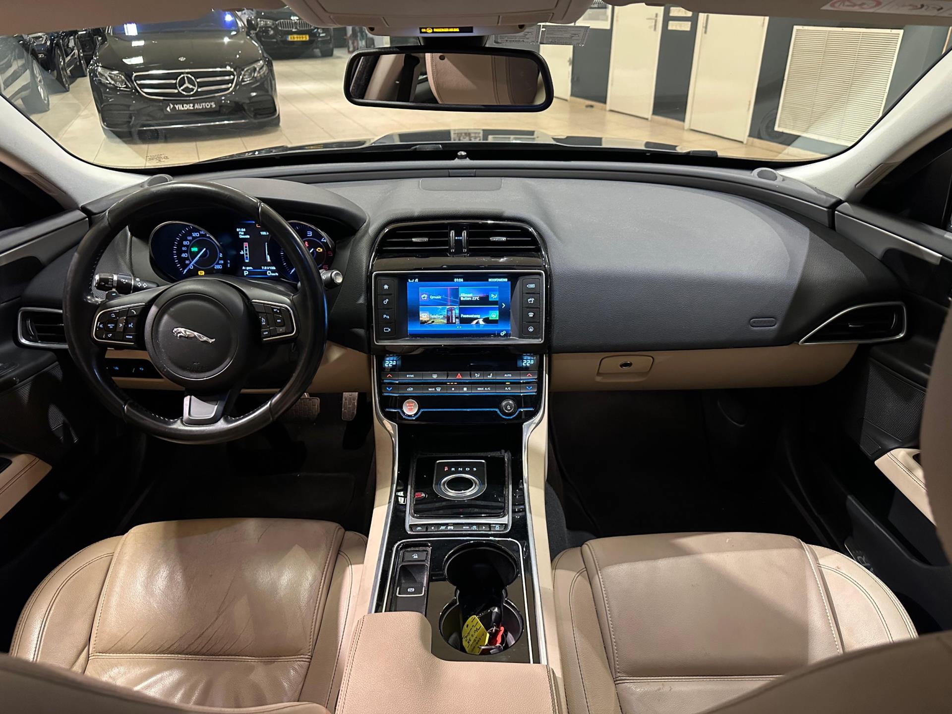46729900-12.jpg
